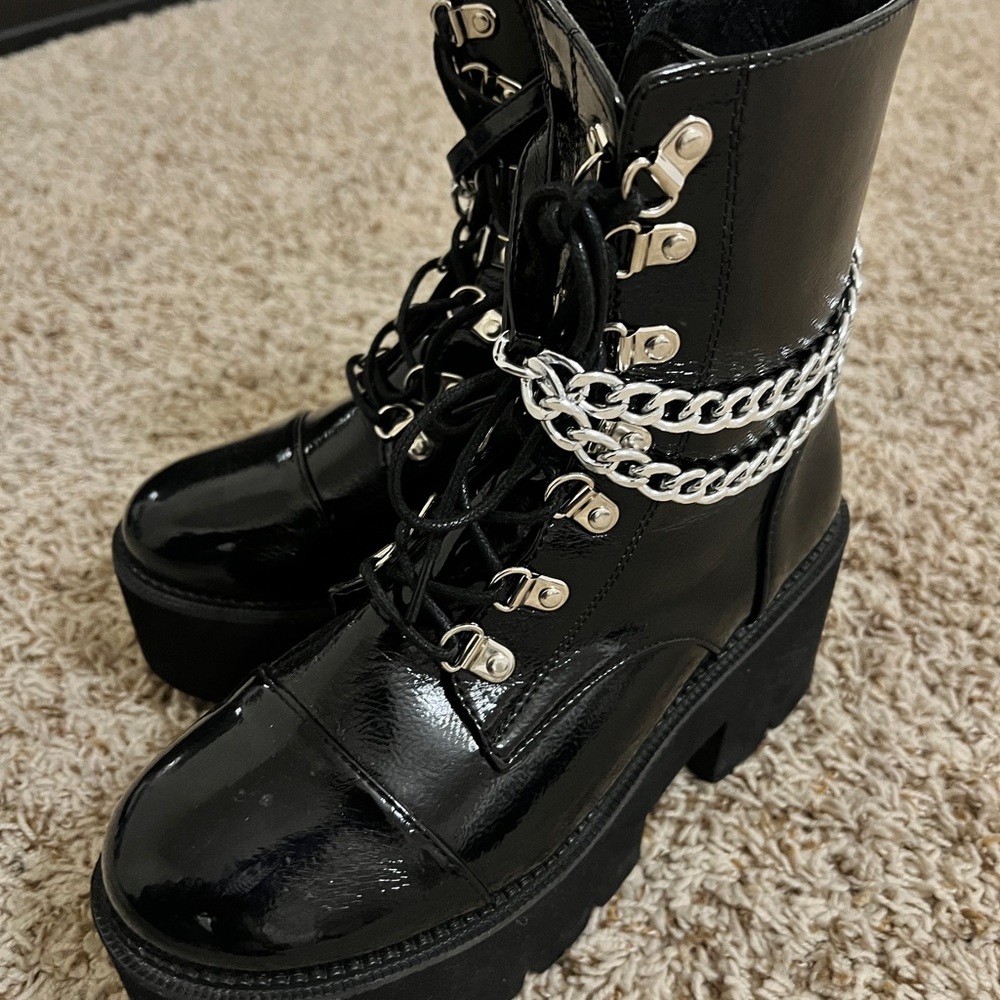 Black Platform Combat Boots with Chain Detail